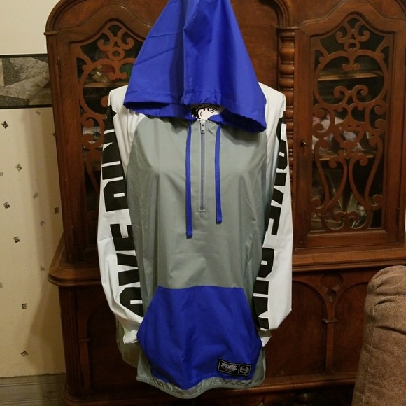 THIN VS PINK ANORAK JACKET - Picture 2 of 2